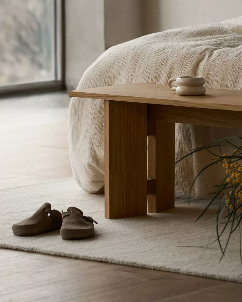 1500_1875_Banco Kyo roble Lavila 2