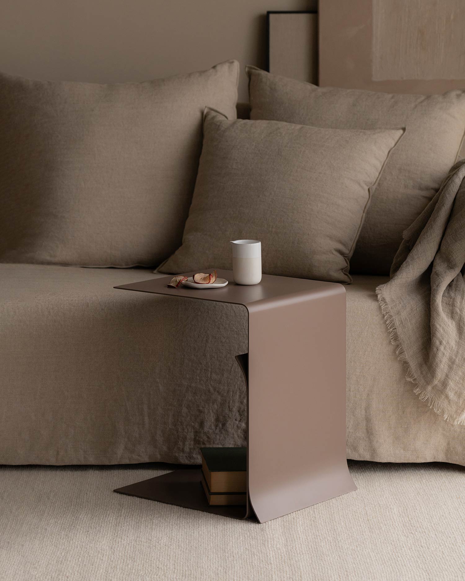 Mesa auxiliar Coma brown 43 x 35 x 39 cm